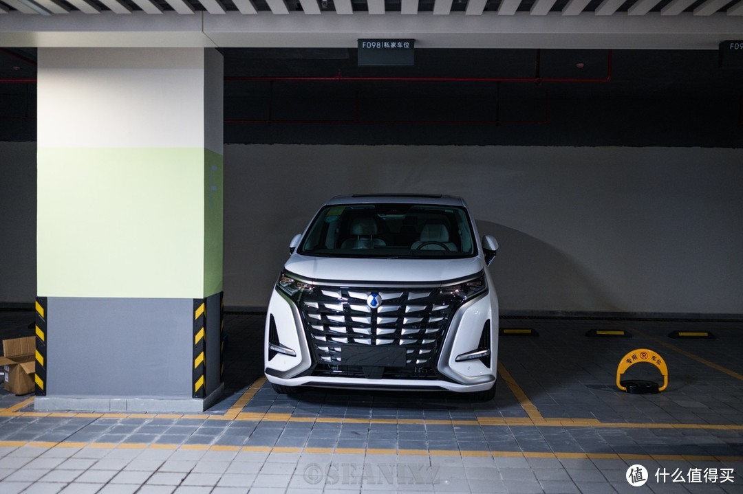 GaN氮化镓技术加持的家用充电桩能省多少钱？倍思星云系列氮化镓充电桩实装体验测试